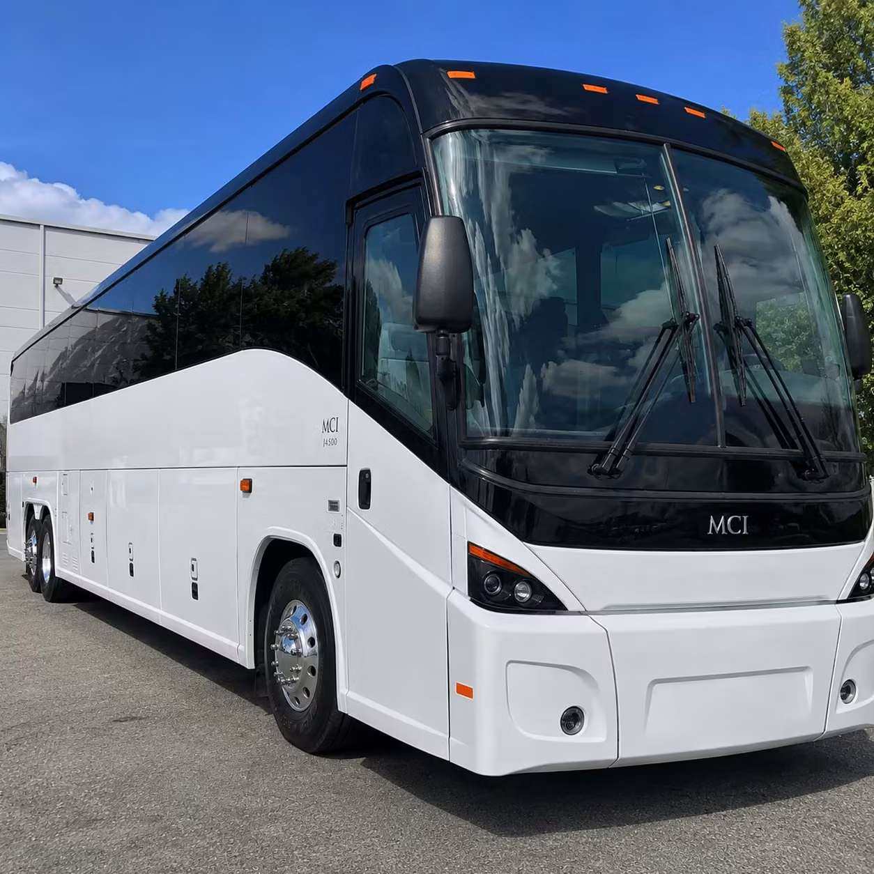 commuter shuttle services along hartford s busiest corridors