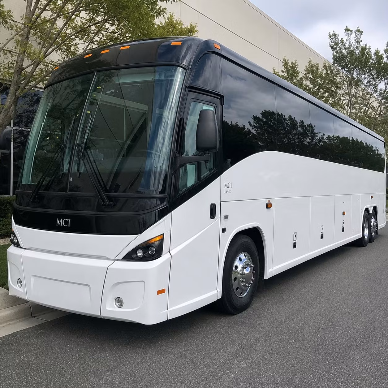 employee parking lot shuttles and remote lot transfers in hartford