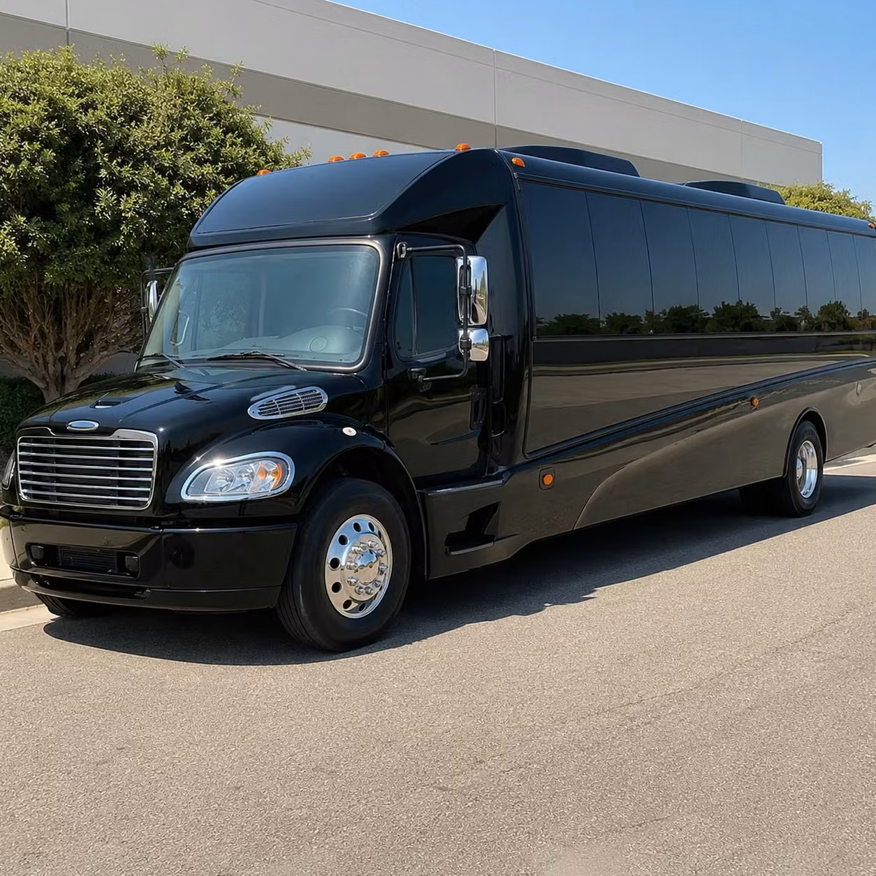 hartford 30 passenger minibus rental