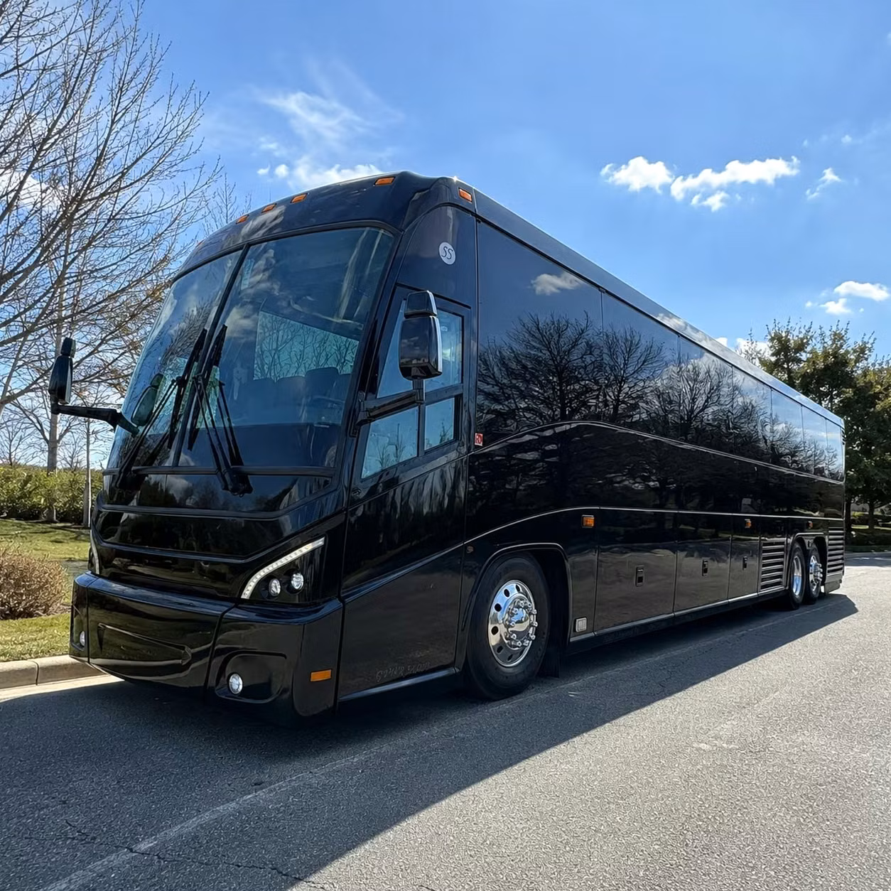 hartford charter bus rentals for state agency capitol building shuttle services