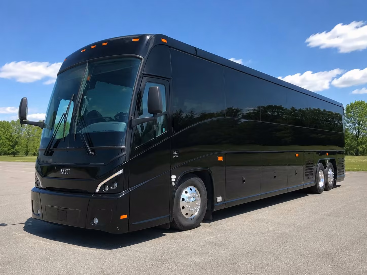 hartford construction site and workforce shuttle bus rentals